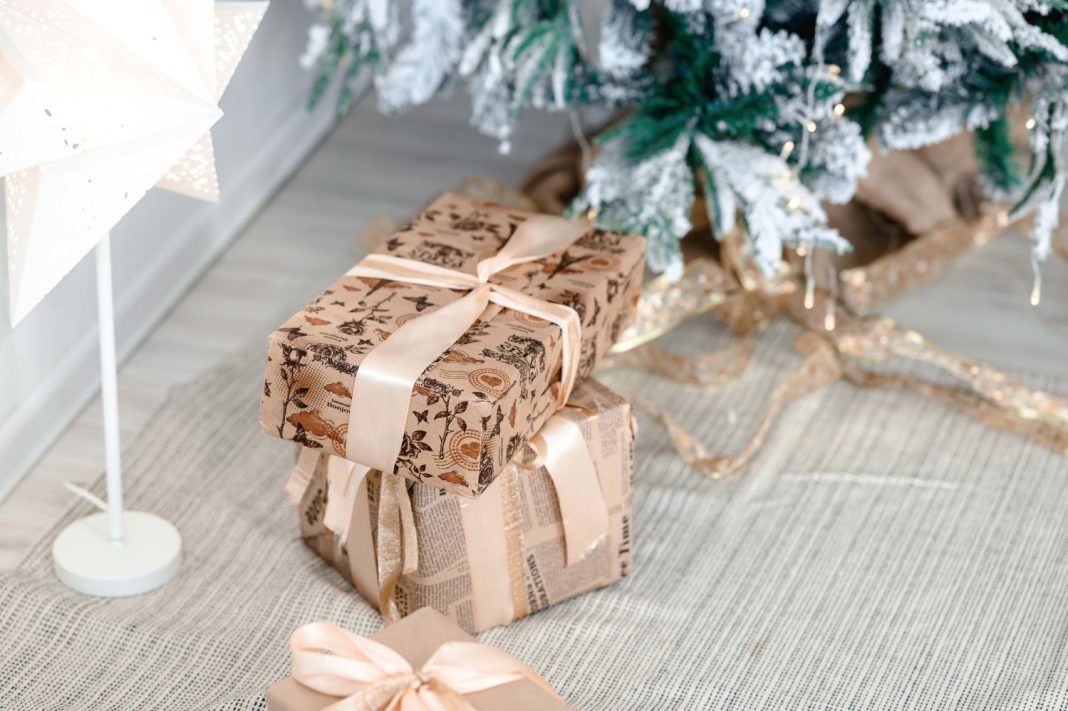 В Сириусе изменили порядок подачи заявлений на новогодние подарки детям