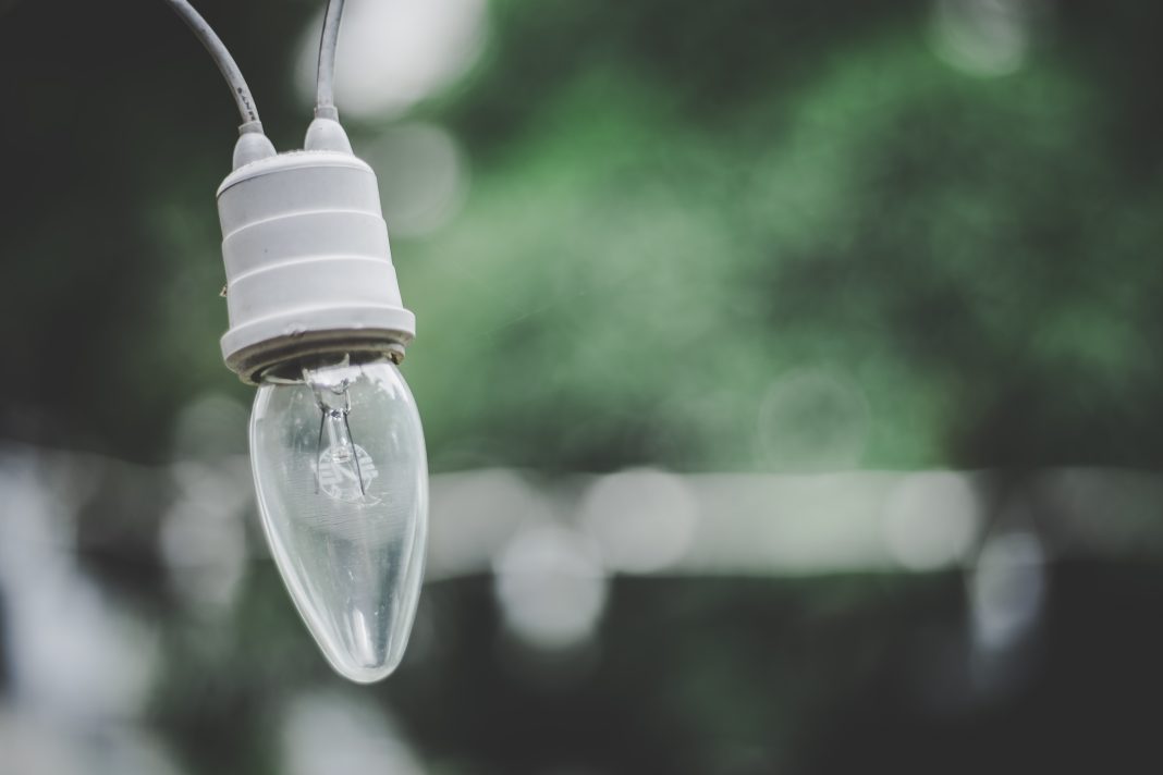 На этих улицах Сочи не будет света до 20:00 21 августа: полный список