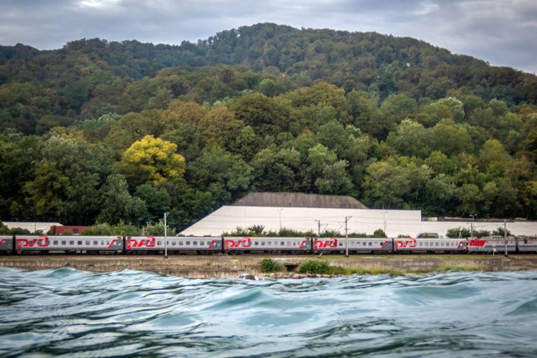 ФПК сообщила о задержке девяти поездов, включая маршруты в Сочи