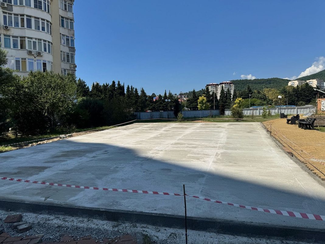 Территория для отдыха и спорта: сквер Тормахова в Сочи получает второе дыхание