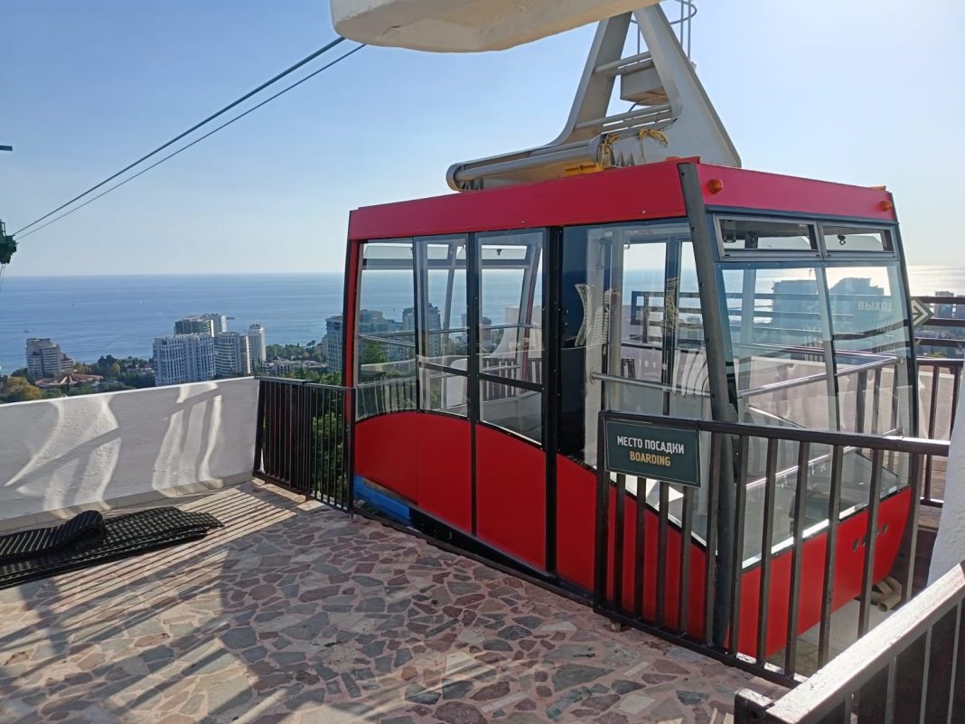 В Сочи можно снова летать: канатка Дендрария возобновила работу