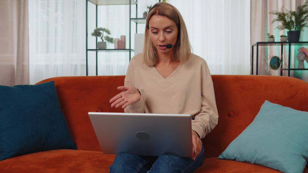 ВДЦ «Орленок» обучил сотни тысяч педагогов России, используя отечественную платформу ВКС