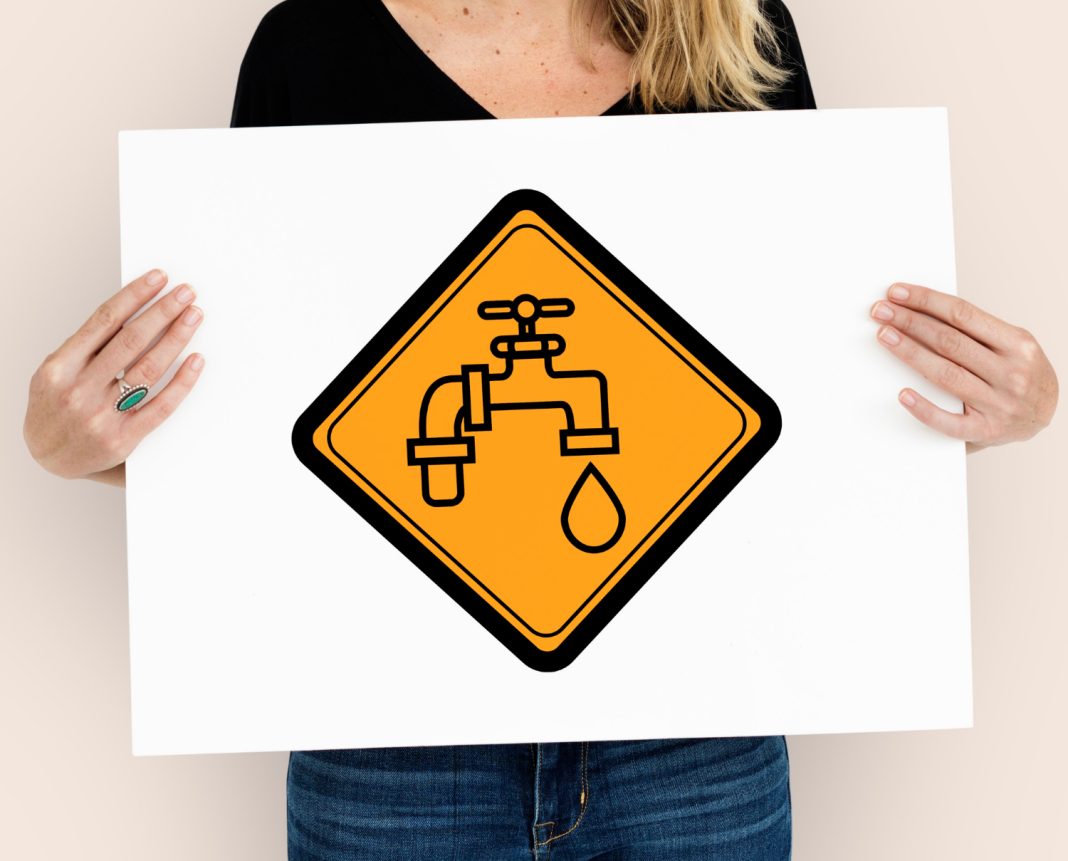 Почти 50 улиц и переулков, школы и детсады попадут под отключение воды в Сочи 25 сентября