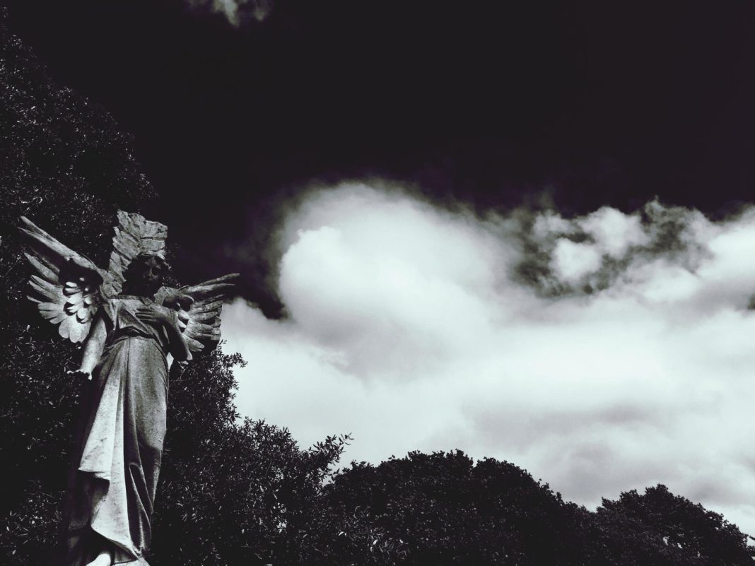 «Море огня, в котором демоны и души»: какие ужасы о России скрыты в записях Фатимы в Ватикане