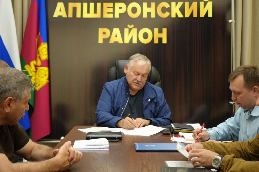 Депутат Константин Затулин провел приём граждан в Апшеронске