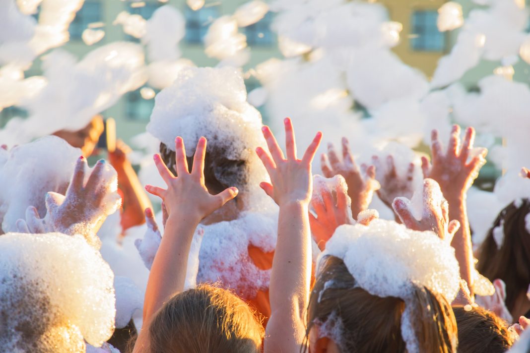 Пострадавшей девочки на пенной вечеринке не было: в сочинском отеле «Акваград» провели проверку