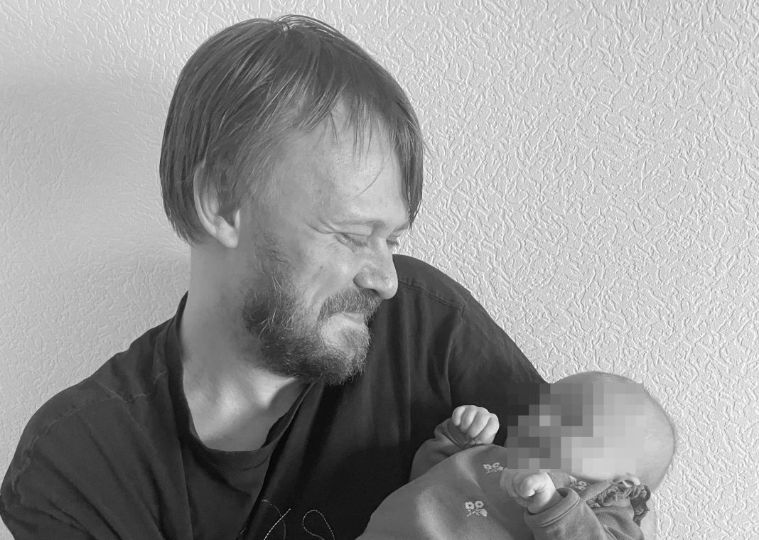 «Адская боль»: рэпер ХХОС сообщил о смерти двухмесячной дочки и не может прийти в себя