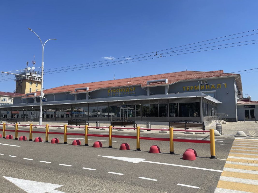 Чтобы билеты не подорожали: ФАС следит за ценами на рейсы в Краснодар