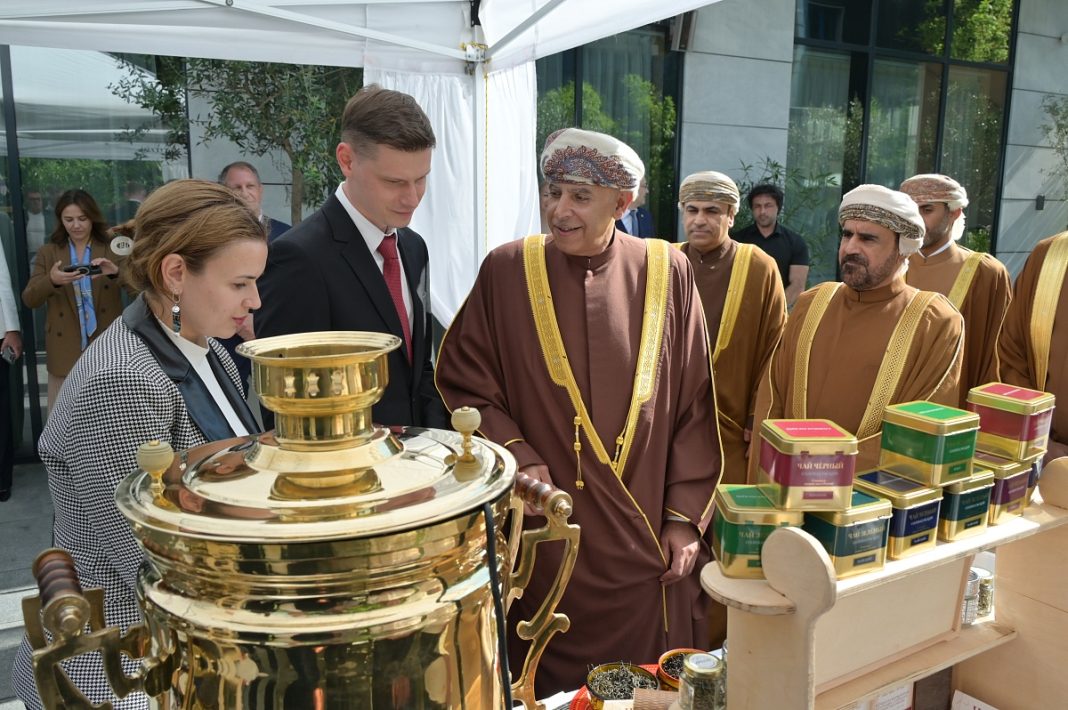 «Выбирай сочинское»: уникальные субтропические продукты Сочи представлены арабским гостям