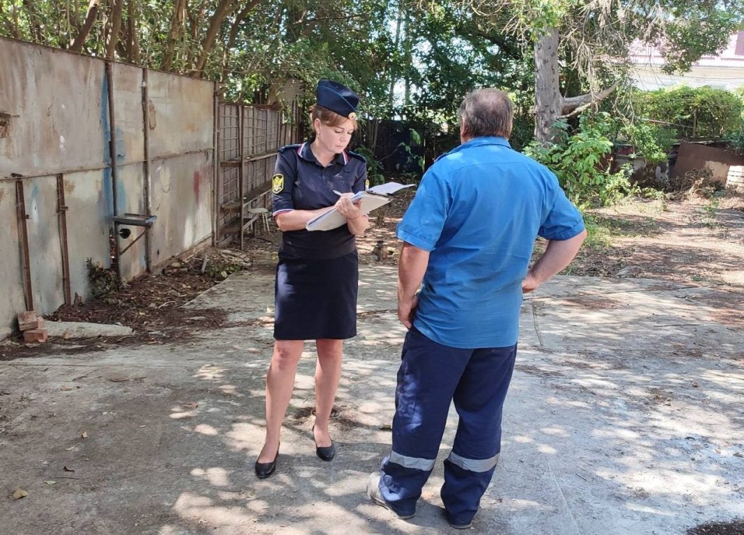 В Сочи демонтировали самовольно построенный автосервис