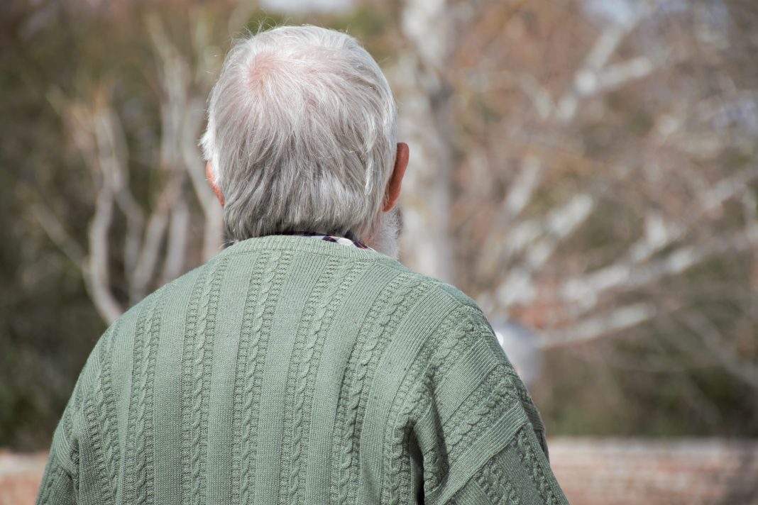 64-летняя пенсионерка из Краснодарского края едва не задушила подростка