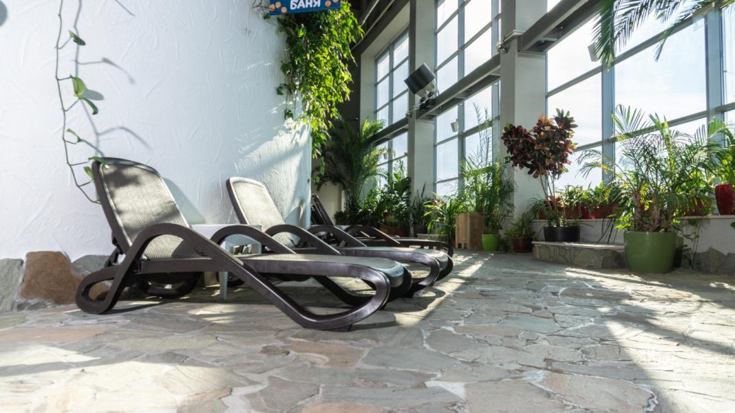 Сразу три санатория в Сочи остались без воды