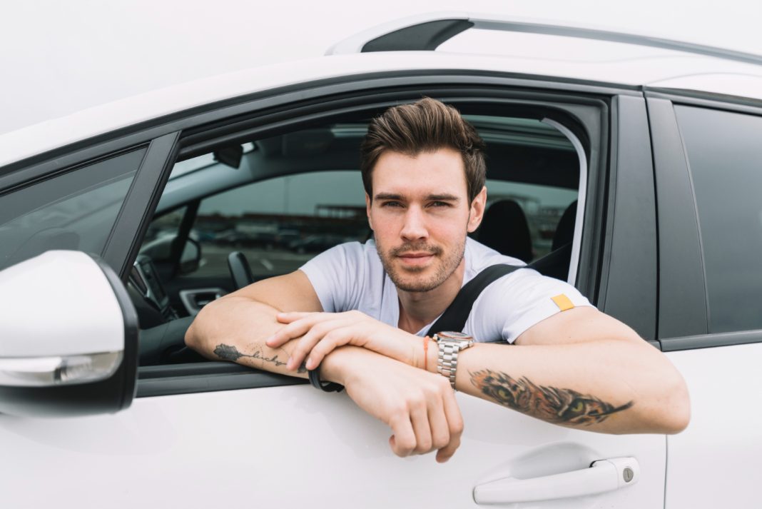 В Сочи арестовали машины должников общей стоимостью 3,67 млн рублей