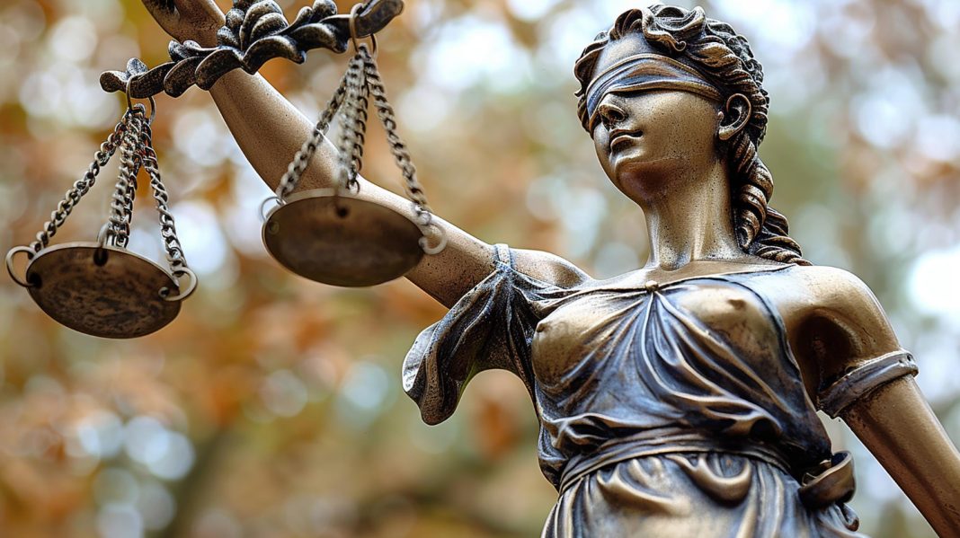 Прокуратура Сочи требует снести комплекс родственника криминального авторитета