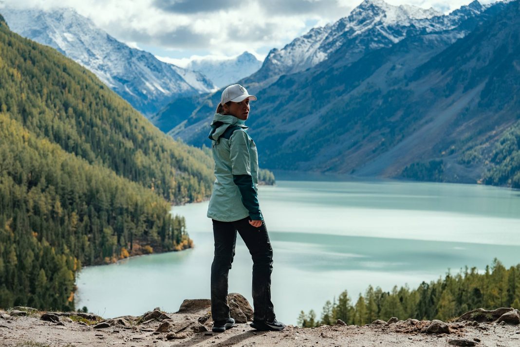 Две операции: Юлию Барановскую увезли в больницу со съемок в Салехарде