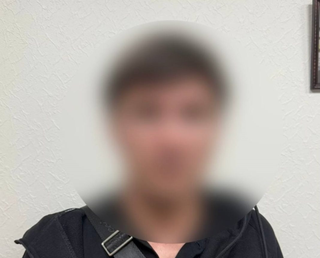 «Сотрудники ФСБ» по телефону вынудили пенсионерку продать квартиру: пособника задержали в Сочи