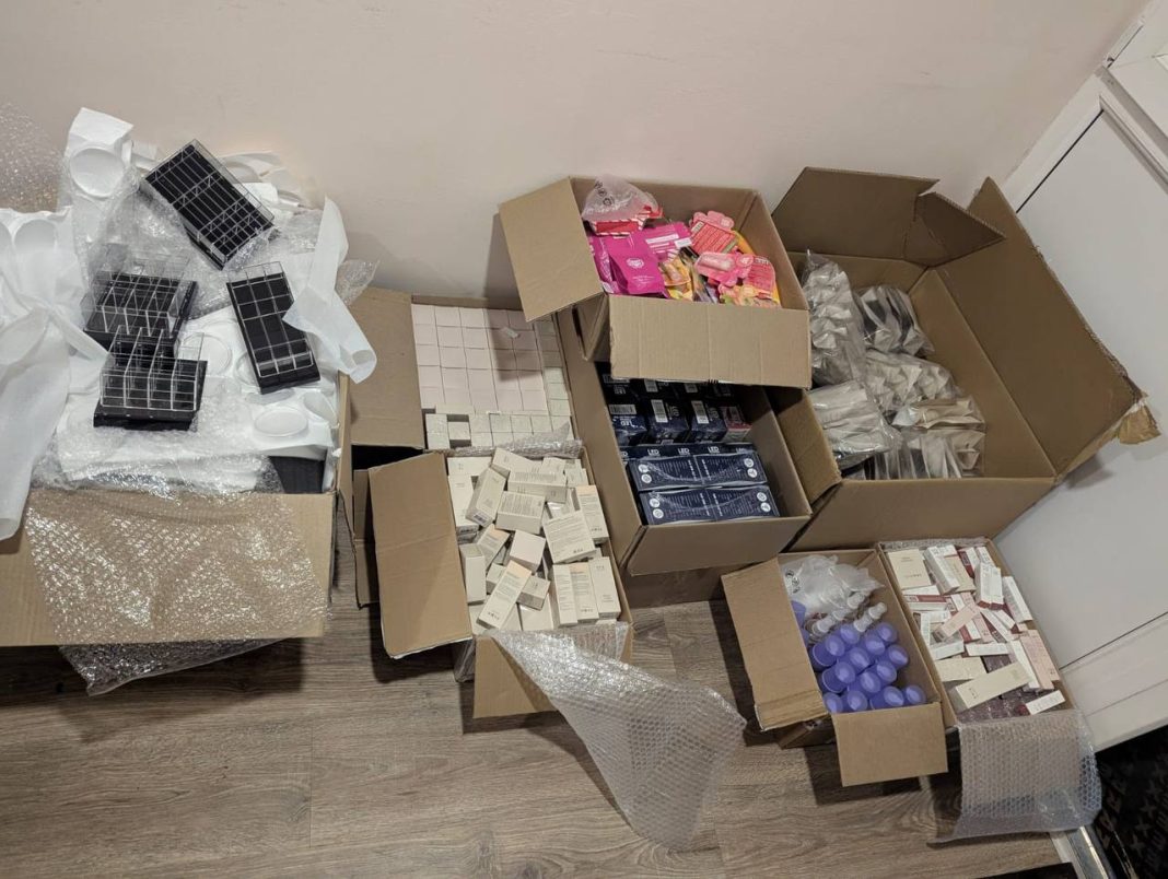 Таможенники пресекли незаконную попытку ввоза косметики в Абхазию