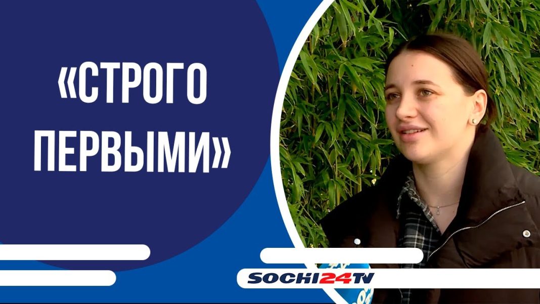 В День Госфлага РФ на обеих вершинах горы Эльбрус был установлен новый рекорд