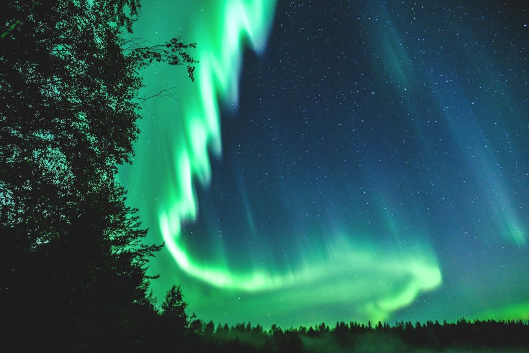 Сочинцы смогут увидеть полярное сияние 7 ноября