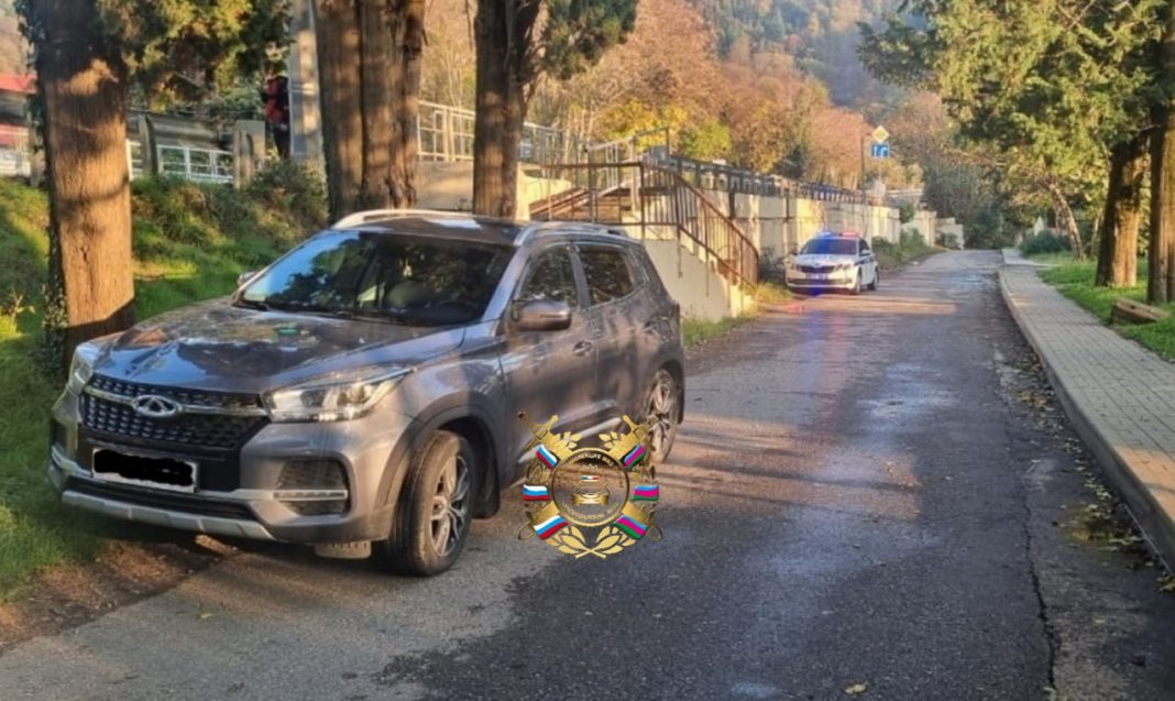 В Сочи водитель «Черри Тиго» сбила ребенка, выбежавшего на дорогу