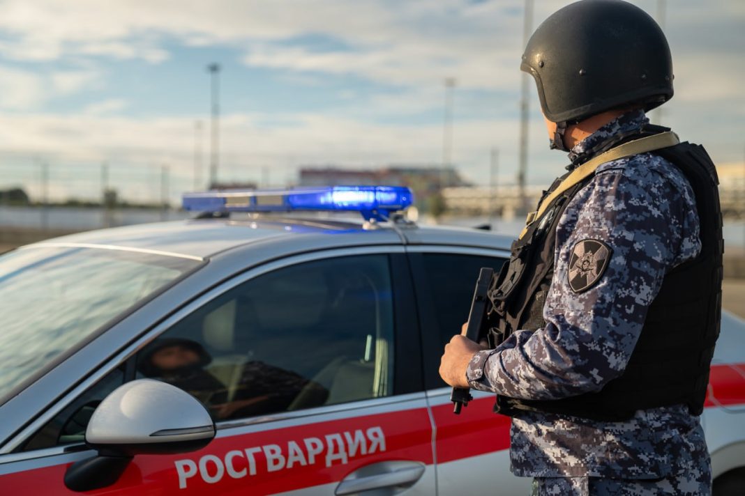 Больше 100 иностранцев обнаружили росгвардейцы в Сочи и Сириусе во время рейда