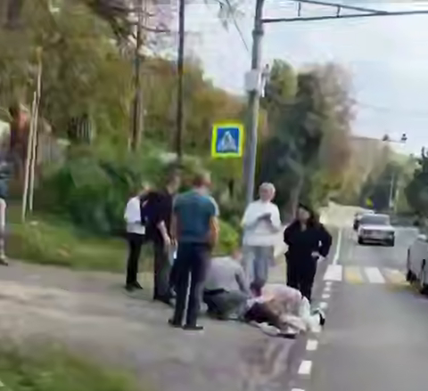 ЧП в Сочи: в Лазаревском районе «Газель» сбила школьника на пешеходном переходе