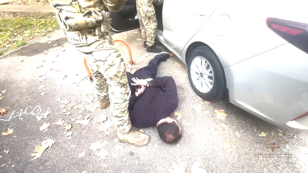 Нажива на трагедии: таксист попытался похитить средства со счета погибшего военнослужащего СВО в Сочи