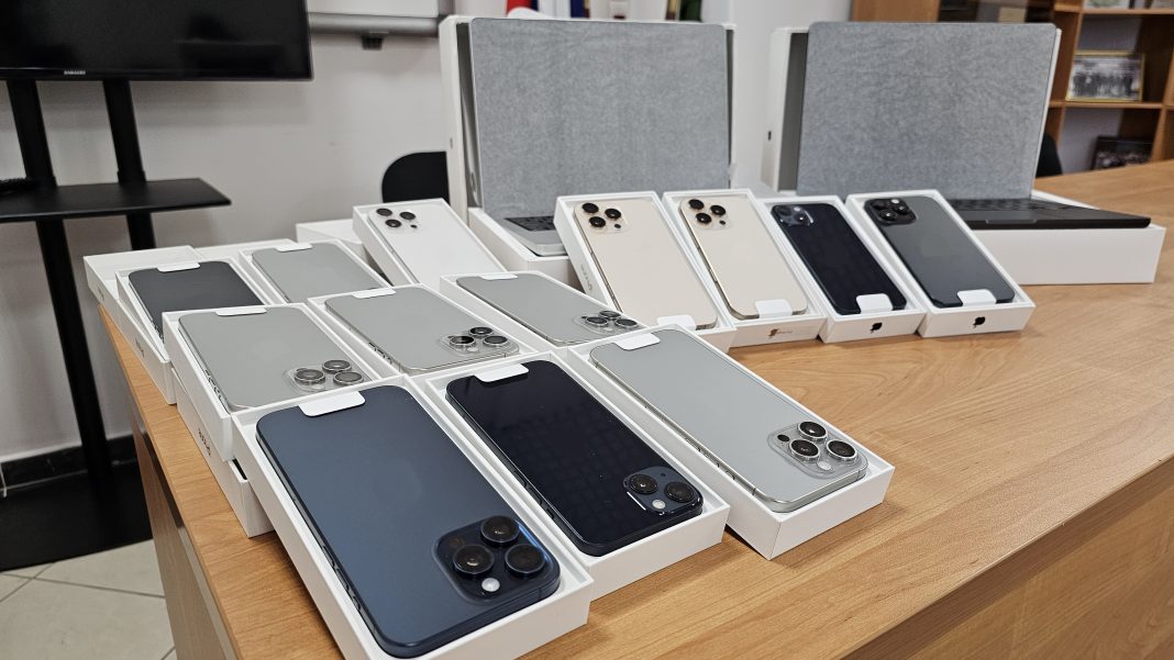 Конфискованные в аэропорту Сочи гаджеты на сумму почти 2 млн передали для нужд СВО