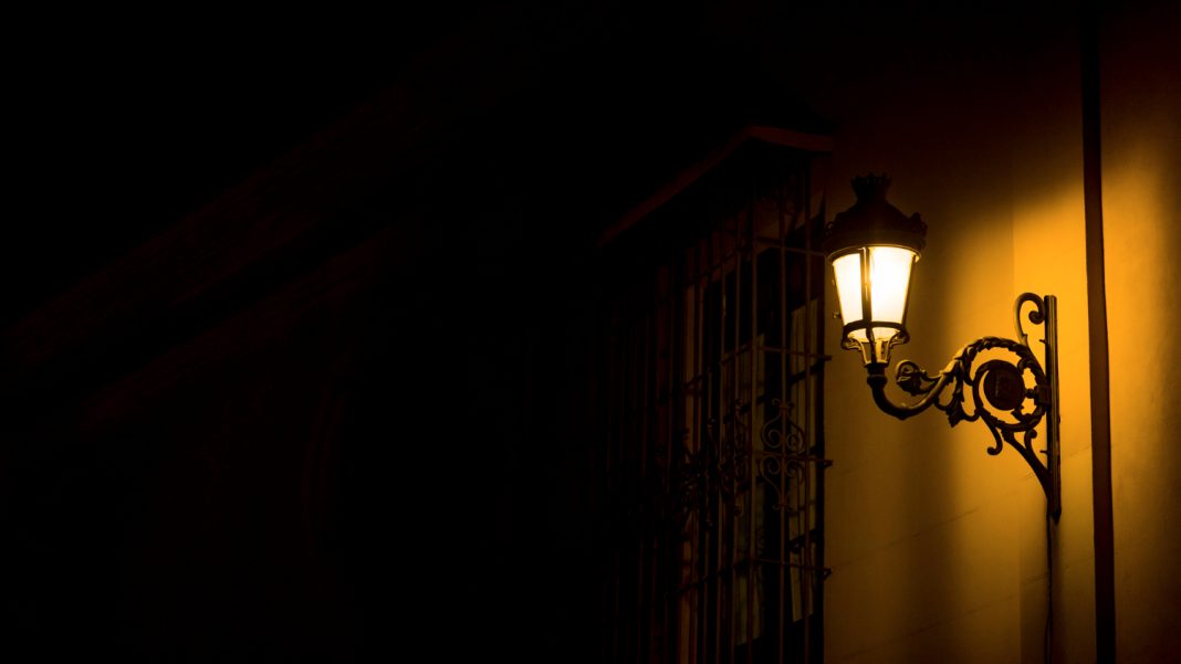 Плановые отключения света в Сочи: список адресов на 10 декабря