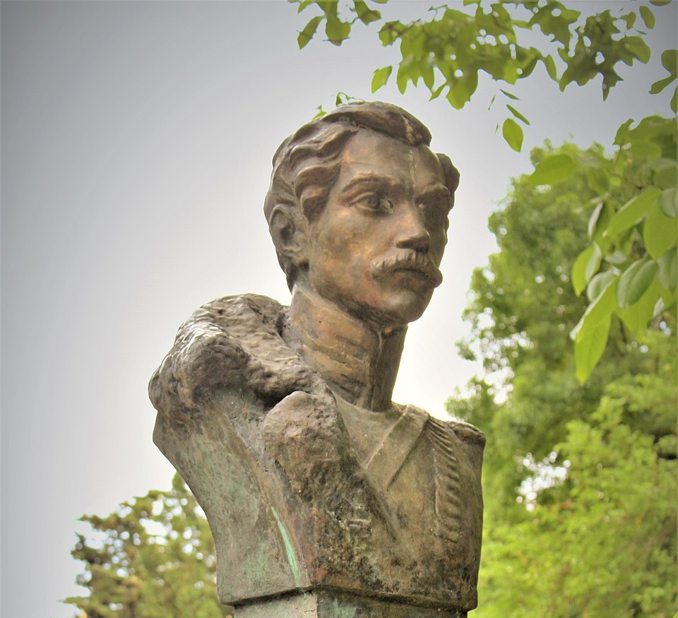 Наследие декабриста: могила Александра Одоевского в Сочи взята под госохрану