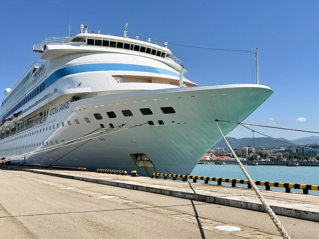 В 2026 году в Сочи планируют ввести дополнительные пассажирские суда для каботажных перевозок