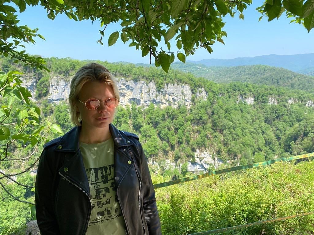 «Мама, когда я буду здоровым?»: звезда «Доярки из Хацапетовки» раскрыла, почему стала сильно пить