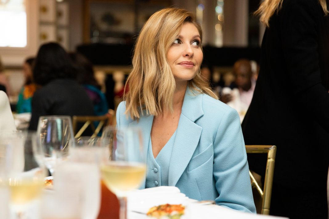 СМИ: детей из программы Зеленской насиловали, использовали для съемок и сбора денег