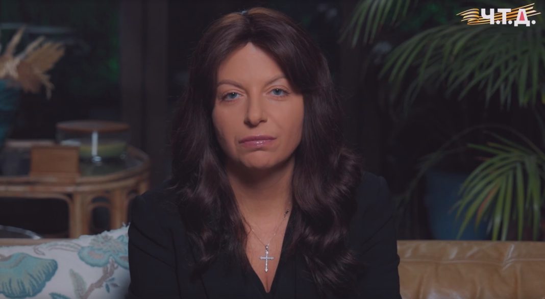 Сначала кома, потом смерть: Симоньян рассказала о девяти месяцах ада у постели Кеосаяна Сначала кома, потом смерть: Симоньян рассказала о девяти месяцах ада у постели Кеосаяна