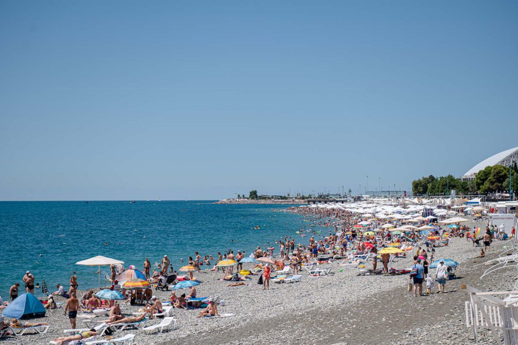 Ценник на семейный отдых летом в Сочи начинается от 71 тысячи рублей