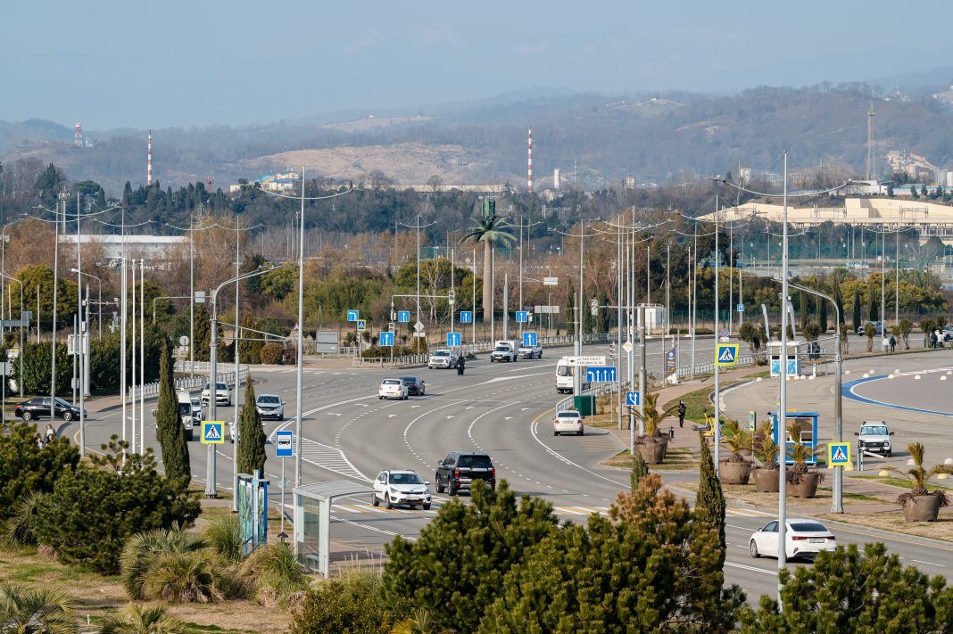 Благоустройство продолжается: в Сириусе вывезли 300 кубометров отходов
