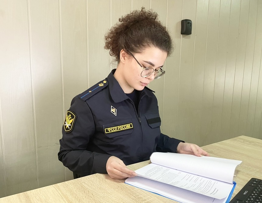 Судебные приставы обязали 40-летнего сочинца демонтировать незаконный ларек