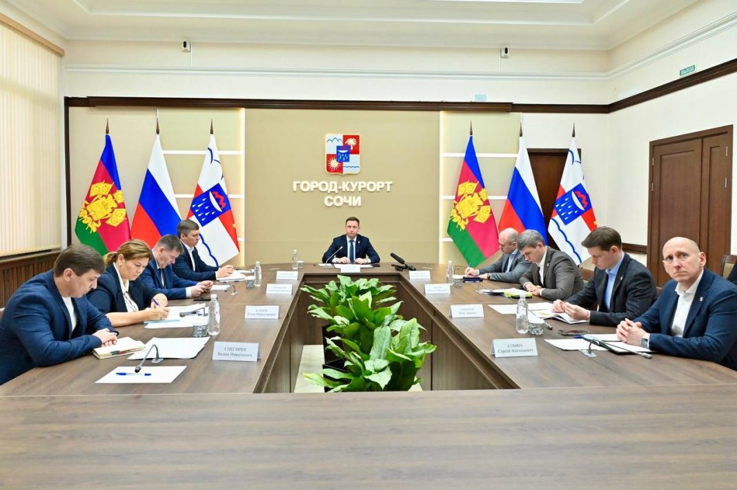 В Сочи организован поквартирный обход жителей в зоне подвижки грунта