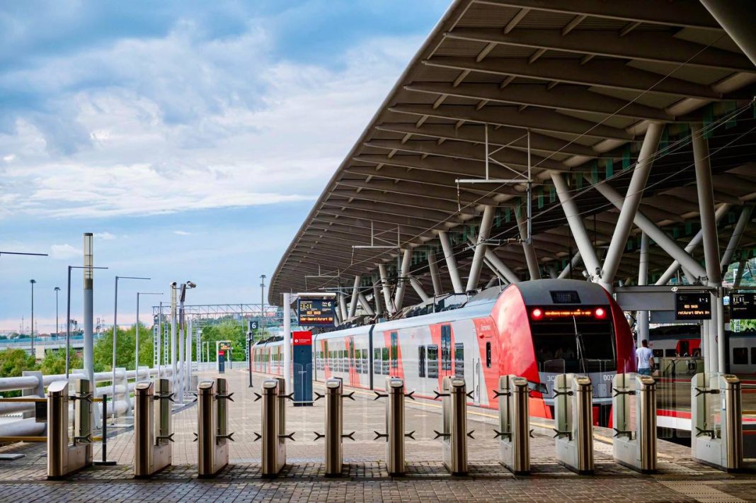 Опубликовано расписание «Ласточек» из Сочи в горы и Сириус с учетом дополнительных поездов