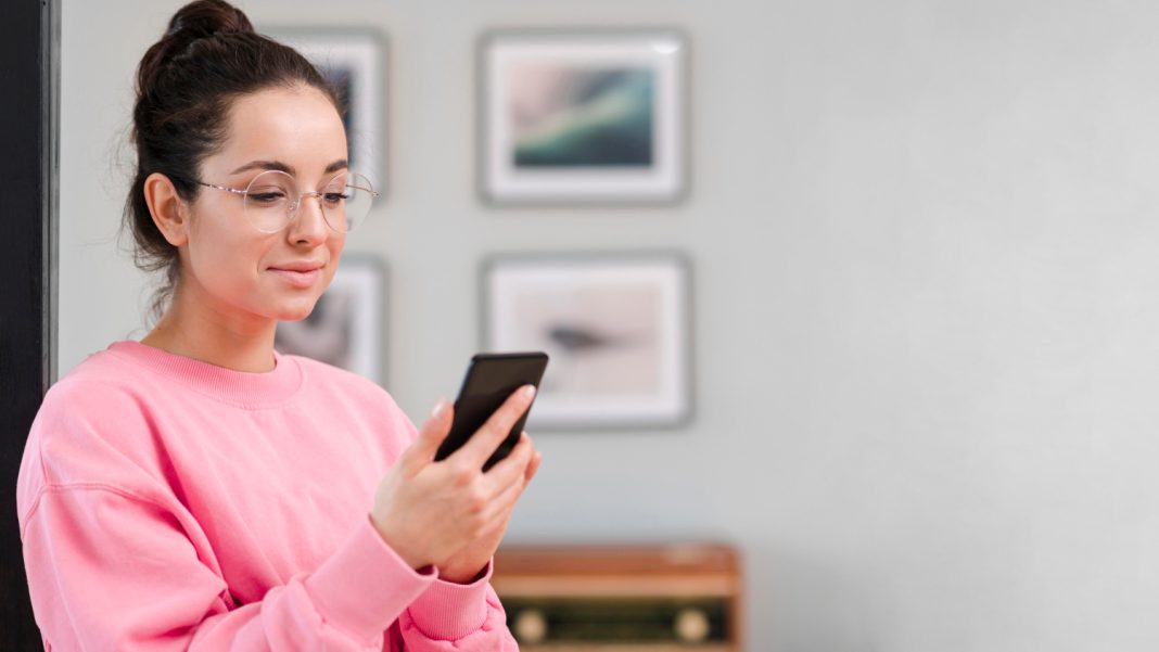 МТС запустила на Кубани бесплатного ИИ-ассистента для психологической поддержки молодежи