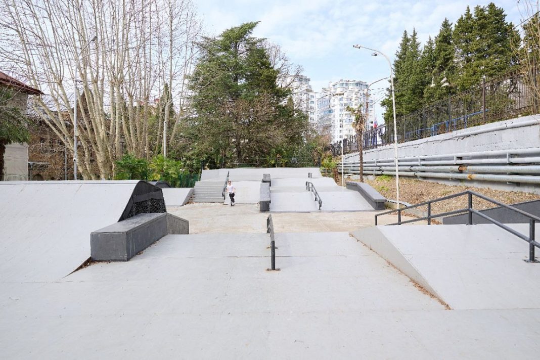 Сочинский скейт-парк возродился: три года ожидания и 3,5 млн на ремонт