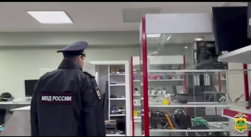 Операция «Телефон» в Сочи: изъяты десятки устройств