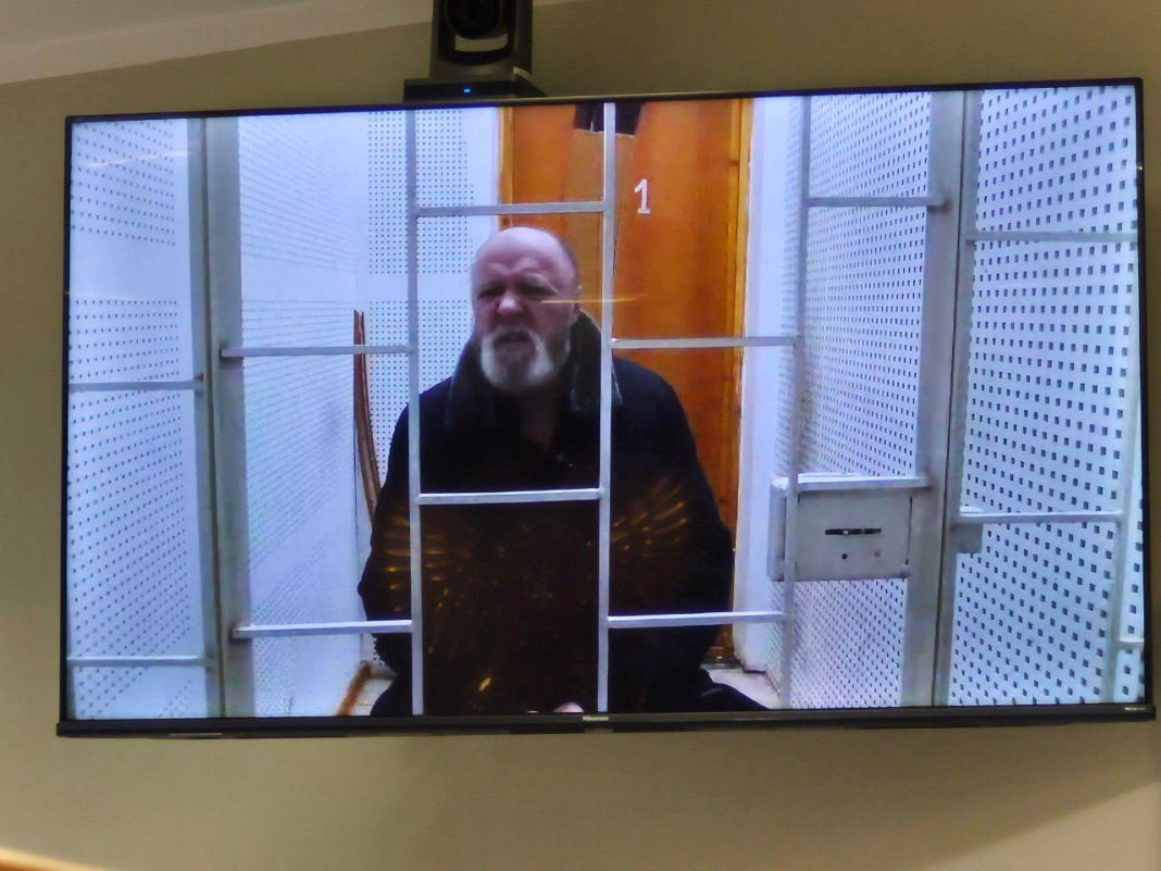 Краевой суд оставил под арестом экс-судью Центрального суда Сочи Слуку