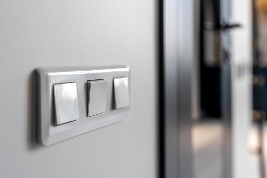 Более 40 улиц и переулков останутся без света в Сочи 10 марта: полный список адресов