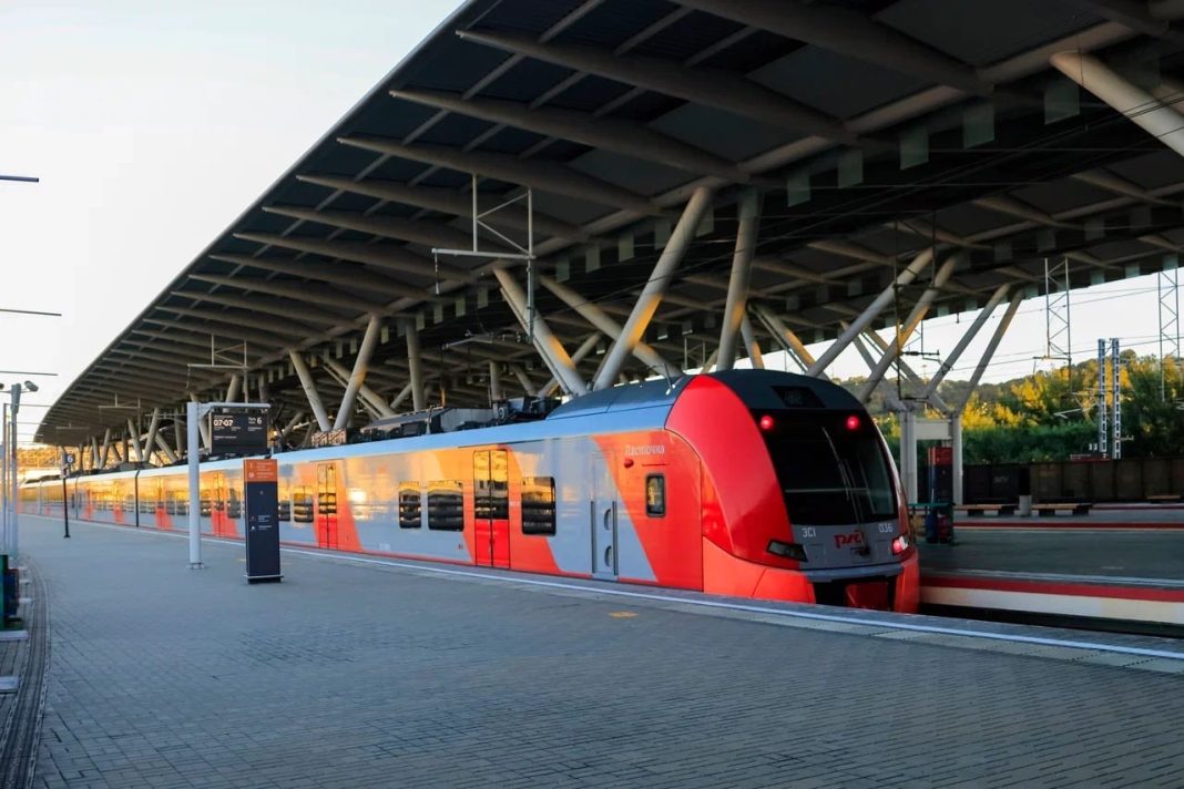 С 29 марта поезда начнут ходить из Сочи в Сириус с интервалом 6 минут