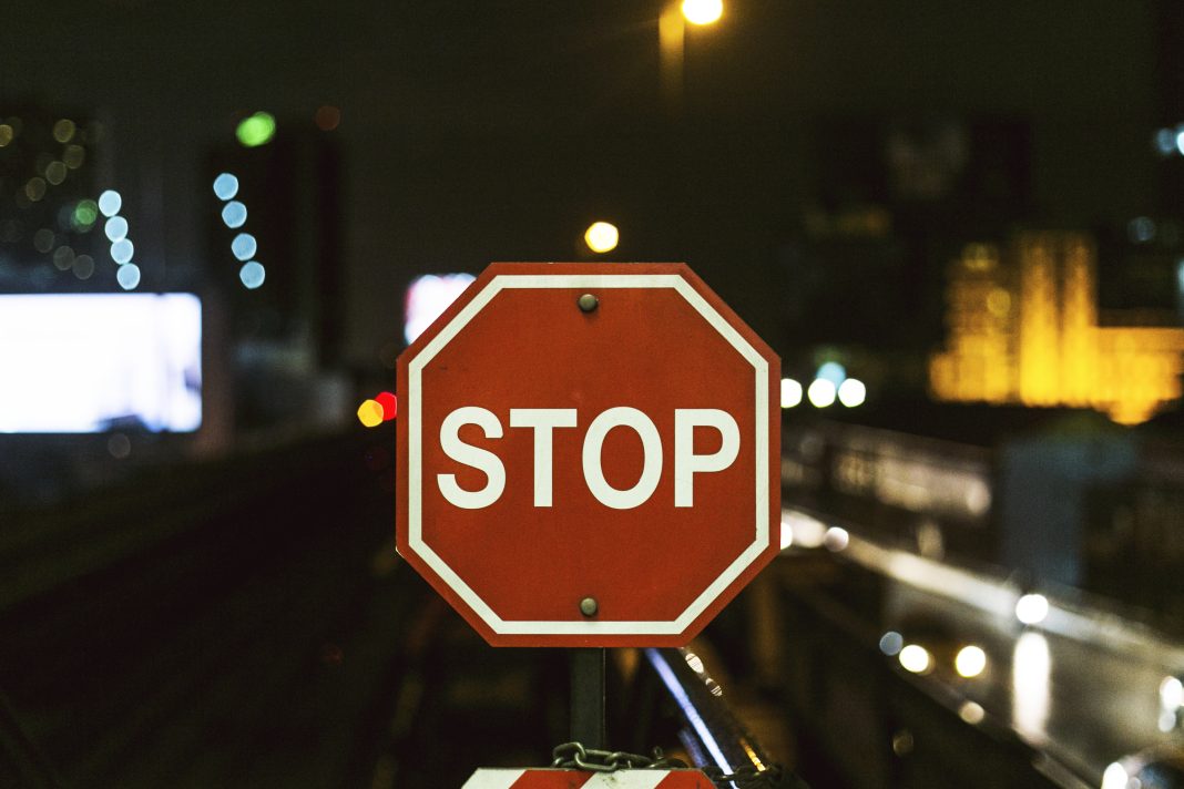 Водителей предупреждают: ночью 31 марта в Сочи перекроют движение на улице Пионерской