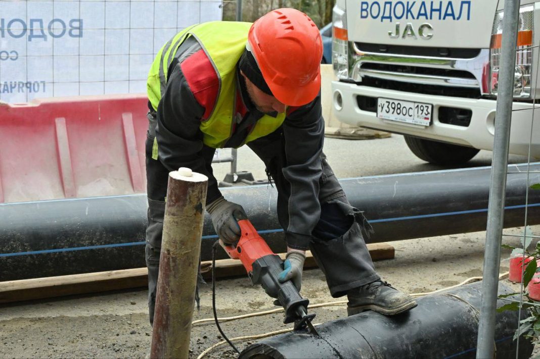 Глава Сочи анонсировал ремонт 15 километров водоводов в 2026 году