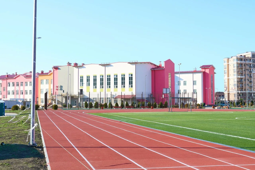 6,5 тысячи мест и четыре новые школы: с 31 марта в Сочи запись первоклассников