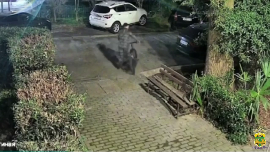 Сначала украл, потом забыл: в Сочи рецидивист лишился свободы из‑за велосипеда