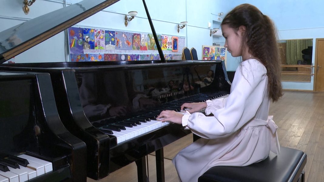 Алиса Бондарева — лауреат международного конкурса «Искусство без границ»